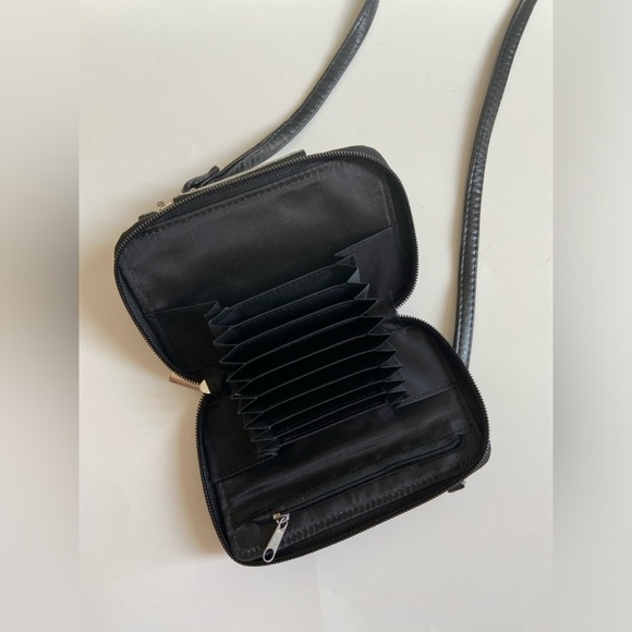 Buxton black wallet with strap - Picture 6 of 10